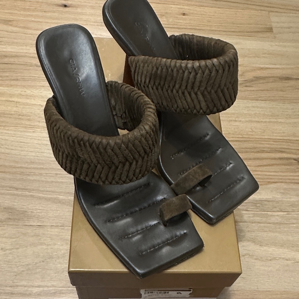 Zara Brown Women's Sandals